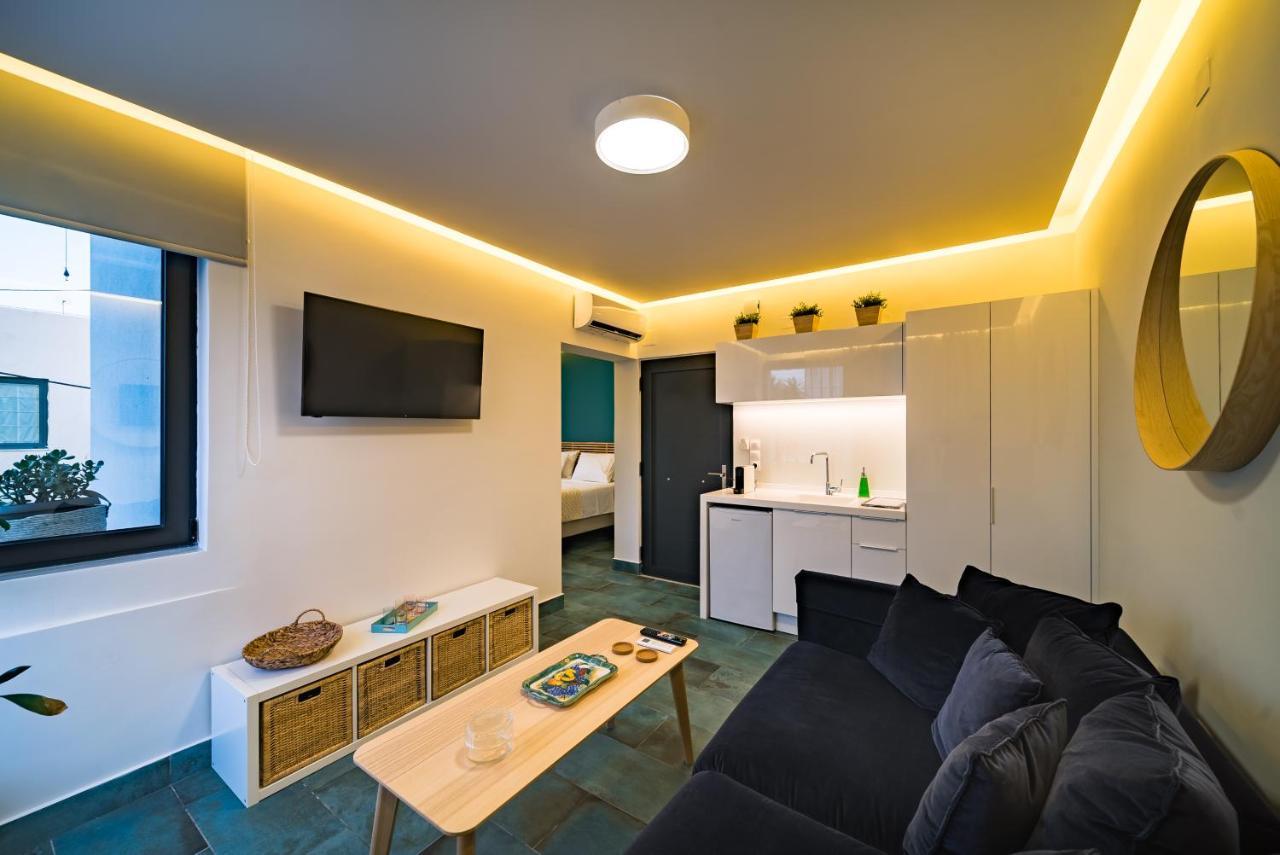 Kyma Couples Getaway Apartment Stalida Екстериор снимка